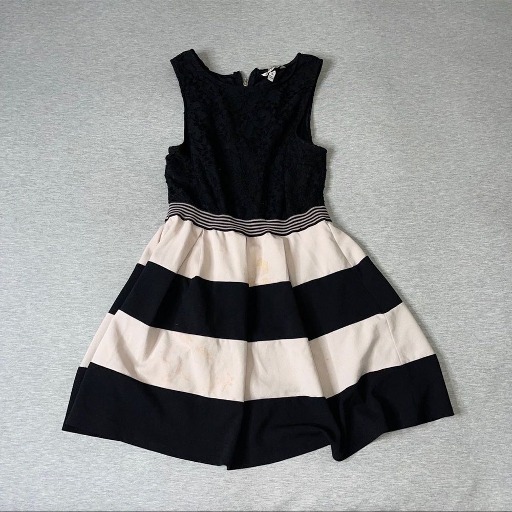 Speechless Girl's Colorblock Fit & Flare Striped Dress